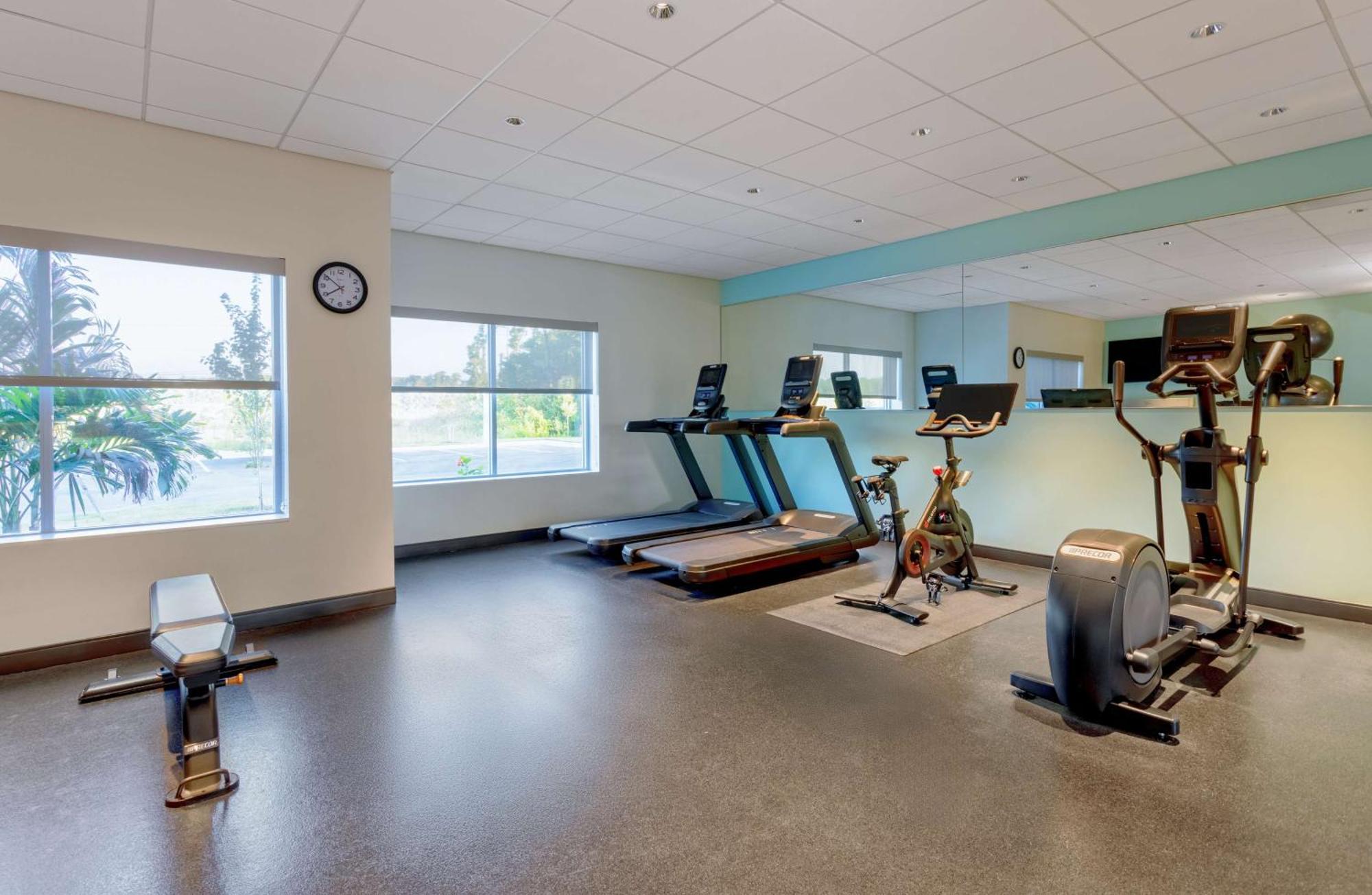 Tru By Hilton Panama City Beach Upper Grand Lagoon ภายนอก รูปภาพ